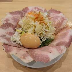 ピリ辛ピストル全部乗せ