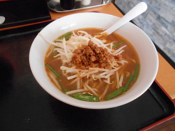 「台湾ラーメン」@中華料理 楽盛 平田店の写真