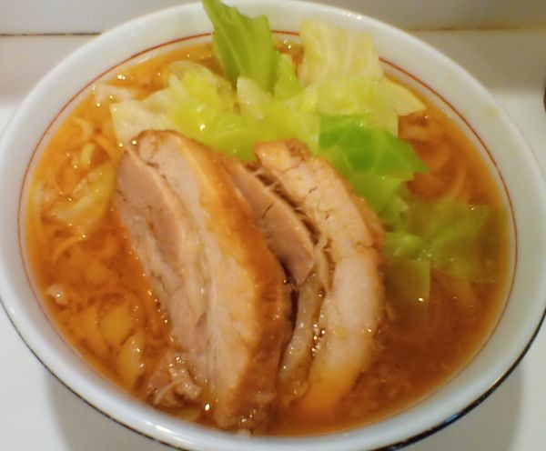 「[限定]背油つけ味ラーメン」@ハイパーファットンの写真