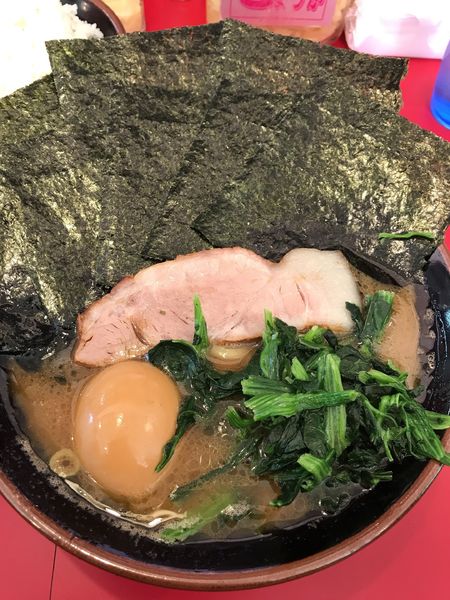 「のり増し味玉ラーメン」@家系ラーメン 王道の写真