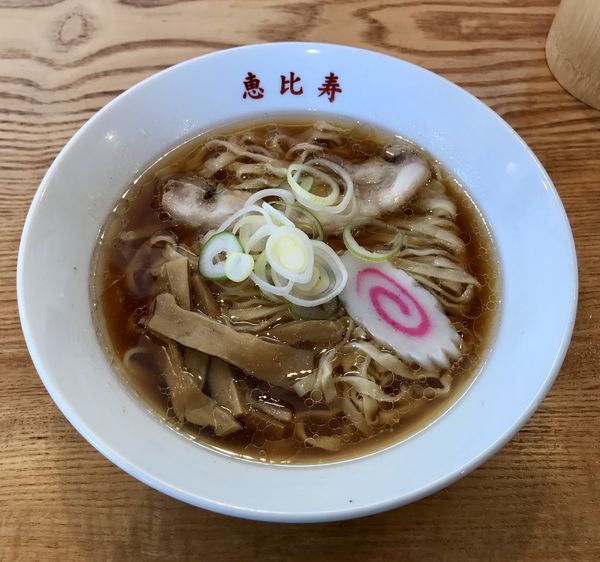 「ラーメン680円 手打ち麺50円」@恵比寿の写真