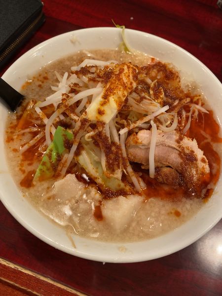 「ミニラー650円+赤」@ゴリラーメンの写真