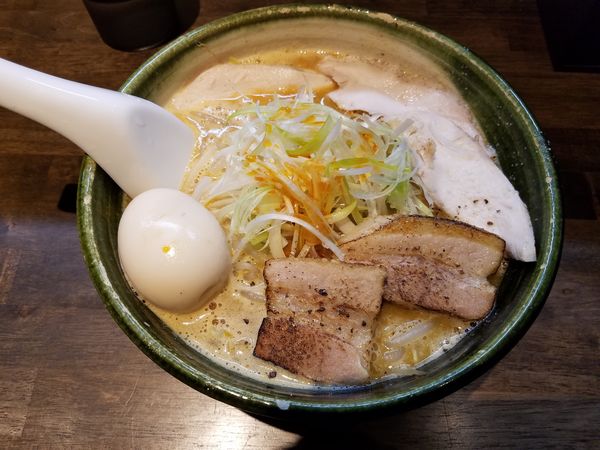 「味玉味噌らーめん」@濃厚味噌ラーメン専門店の写真