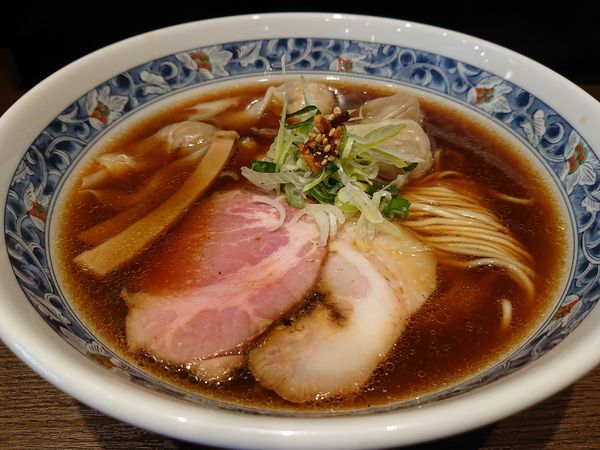 「特製志那そば」@支那そば しんばの写真