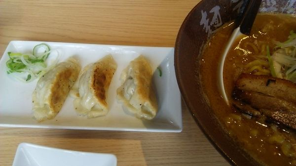 「濃厚味噌らーめん ランチセット 1050円（だったかな）」@麺屋 雪風 清田店の写真