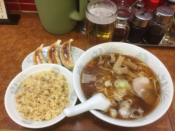 「半チャンラーメン＋餃子3個」@珍來 川口店の写真