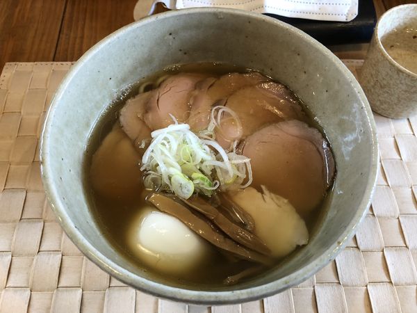 「肉玉汐そば」@らぁ麺や 汐そば雫の写真