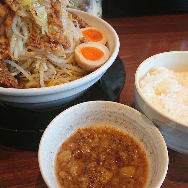 「豚なんこつラーメン 煮卵 アブラマシマシ」@ラーメン元の写真