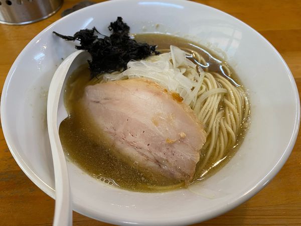 「白中華ソバ  850円」@煮干中華ソバ イチカワの写真