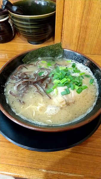 「ラーメン　ハリガネ」@博多長浜らーめん ぼたんの写真