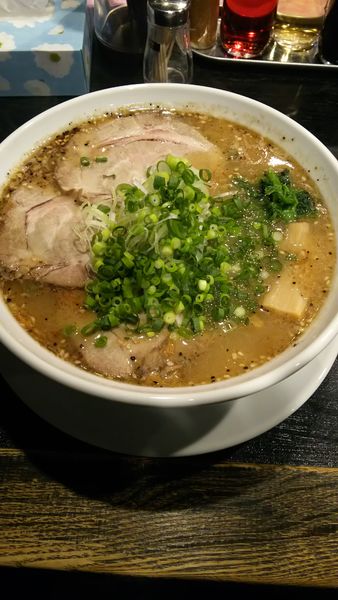 「鶏そばチャーシュー」@らーめんみつ星の写真