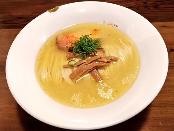 「期間限定 鳥そば」@支那そば かでかるの写真