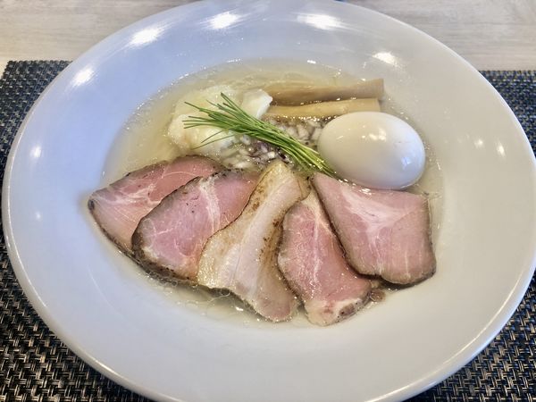 「特製中華蕎麦・塩（1150円）」@宍道湖しじみ中華蕎麦 琥珀 東京本店の写真