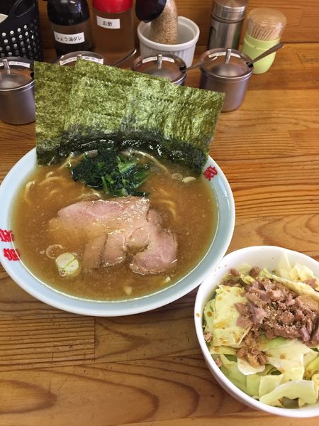 「ラーメン+キャベチャー」@ラーメン竜家 六角家姉妹店の写真