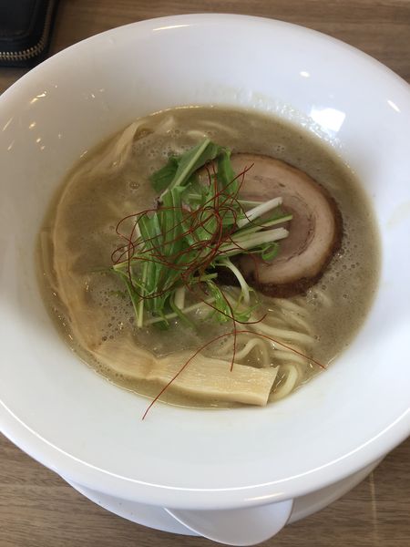 「濃厚鶏白湯塩」@はらや TORI PAITAN RAMENの写真