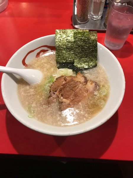 「醤油ラーメン」@らーめん にんにくやの写真