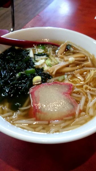 「ラーメン（半チャーハンセット）８００円」@吉田飯店 東神奈川店の写真
