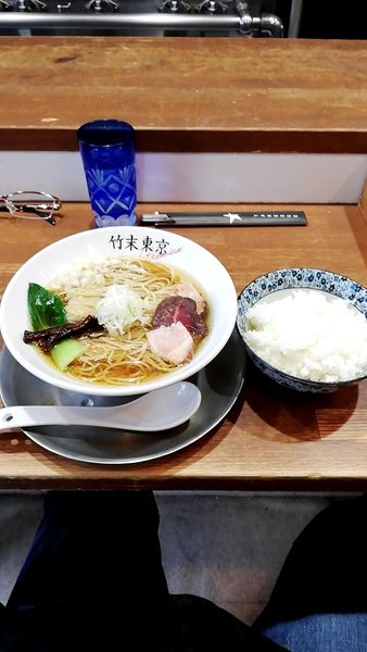 「醤油そば+ライス」@竹末東京プレミアムの写真