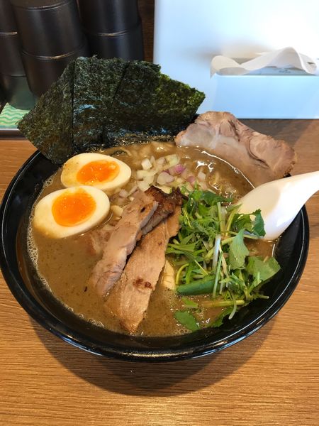 「濃厚煮干しラーメン」@桔梗と空の写真