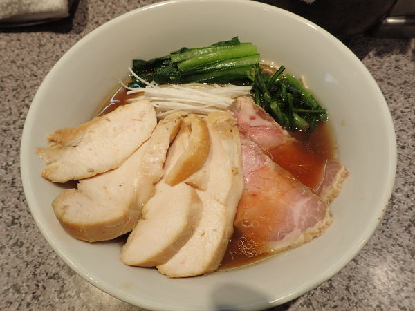 「【マサ卒業限定】千葉県産食材の中華蕎麦 1200円」@ラーメン宮郎の写真