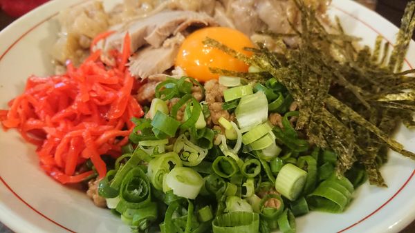 「特肉玉そば」@熊谷肉飯店の写真