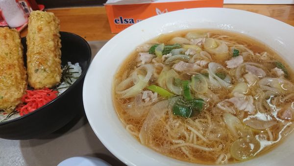 「ねこや特製らーめん」@ねこやの写真