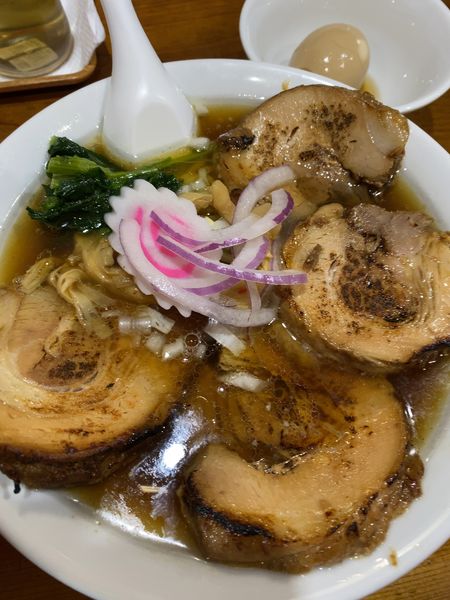 「【限定】超厚切炙りチャーシュー麺1000円」@麺屋 芽ぶきの写真