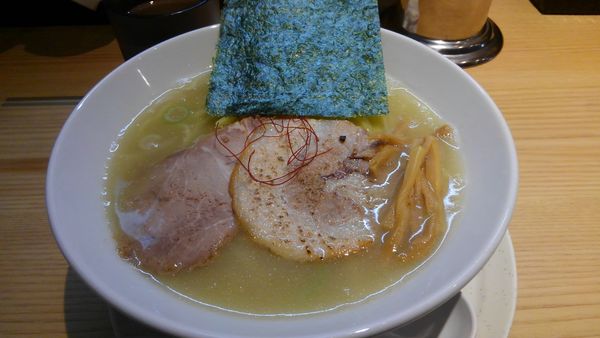 「とんしお」@麺屋 辰巳の写真