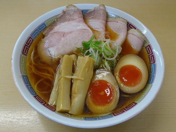 「特製昔ながらのらーめん（1,150円）」@煮干鰮らーめん 圓の写真