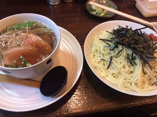「限定:鴨つけざる中華800円にクーポン餃子」@中華そば ほん田の写真