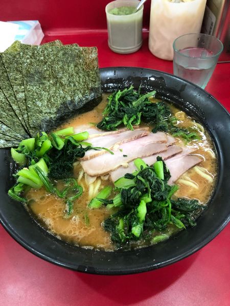 「チャーシュー麺大1050円」@杉田家 千葉祐光店の写真