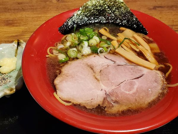 「醤油」@初代 横浜ハンマーヘッド店の写真