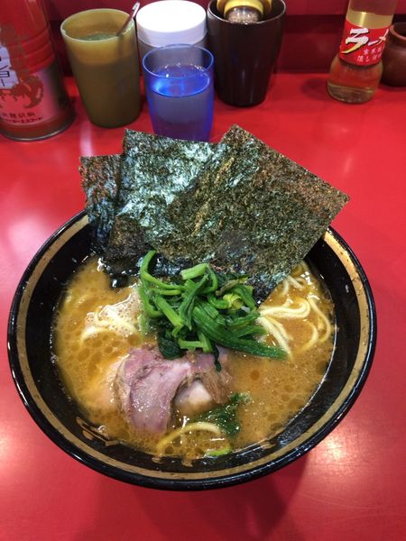 「ラーメン！」@家系総本山 ラーメン吉村家の写真