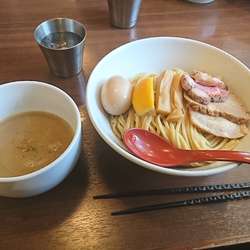 特製鶏白湯つけ麺  大盛