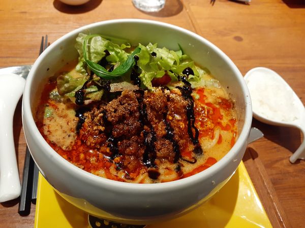 「蔭山自慢の特製TANTAN麺ヘーゼルナッツ風味、大盛」@蔭山樓 表参道ヒルズ店の写真