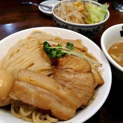 特製つけめん（特盛 ）＋野菜