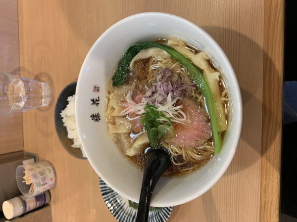 「ワンタン麺+海苔トッピング+白飯」@支那蕎麦屋 藤花の写真