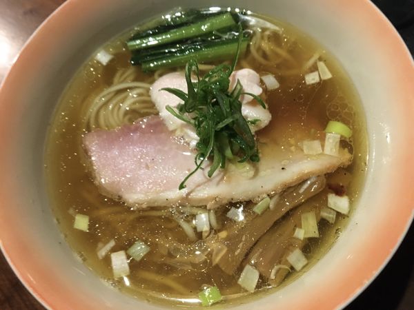 「白醤油」@らぁめん鴇の写真