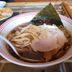 黒中華のチャーシュー麺(大盛)
