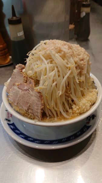 「ラーメン  野菜マシ  ニンニク  油」@らーめん大 大森店の写真