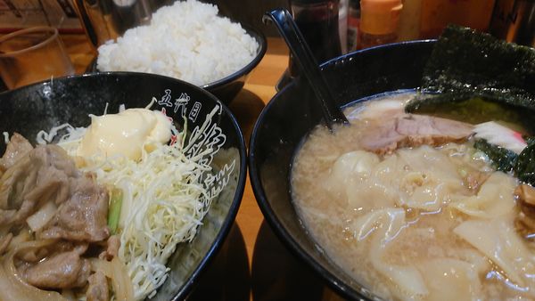 「ワンタン」@五代目麺や蝦夷の写真