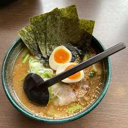 海苔玉醤油ラーメン