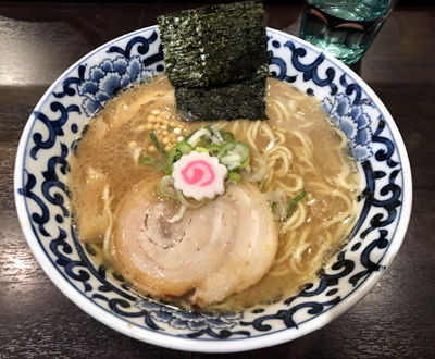 「濃厚らー麺（850円）」@東京駅 斑鳩の写真