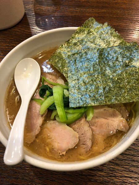 「チャーシュー麺大盛1100円、硬め濃いめ」@らーめん風凛の写真