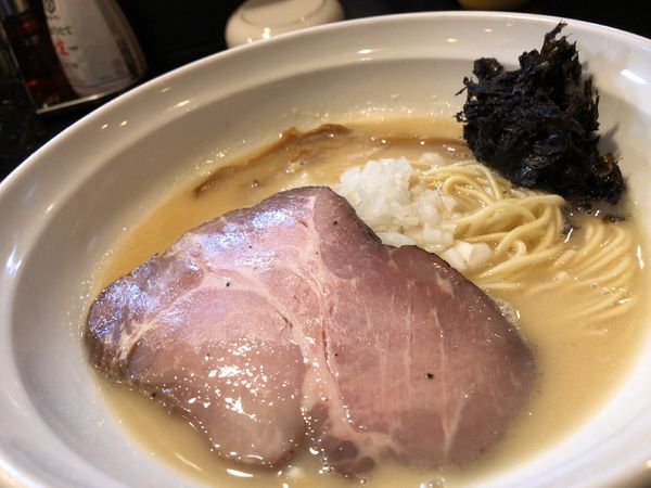 「純鯛SOBA 850円 替玉海老油 200円」@七福軒の写真