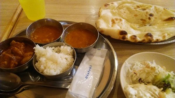 「ランチカレービュッフェ 1058円」@CLASSICの写真