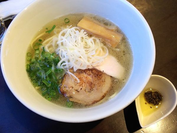 「～トリュフの薫り～鶏そば（塩）　860円」@活龍鶏そば専門店 とりだけの写真