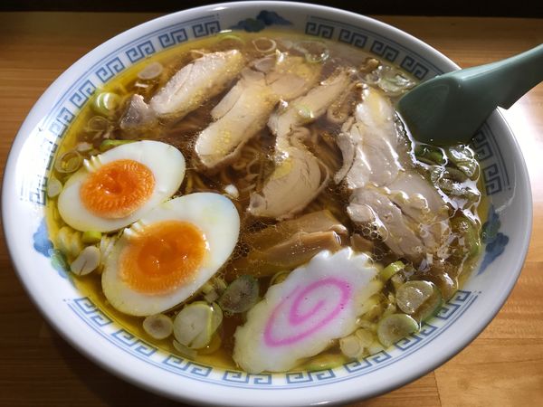 「鶏中華そば　680円」@おざわ食堂の写真