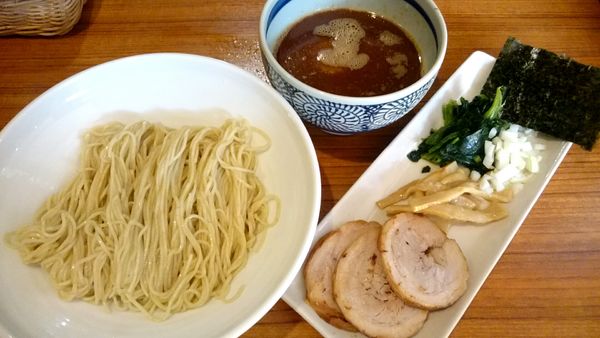 「鯖つけ麺   800円」@麺＆cafe Coi.Coi.の写真