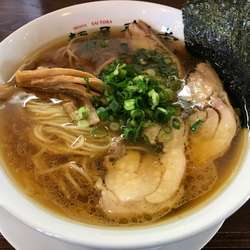 醤油ラーメン　650円